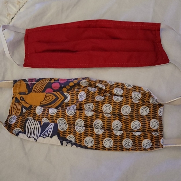 Face Masks 2 for 1 - Picture 4 of 4